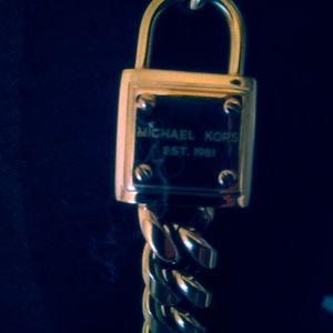Michael Kors gold necklace